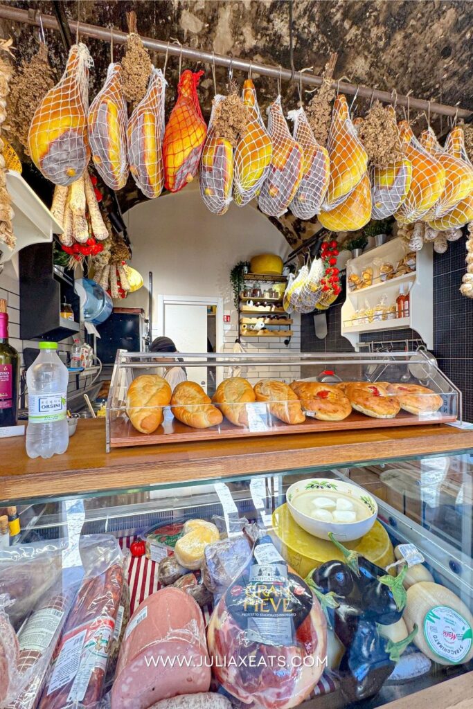 JULIAXEATS - Italy - Puglia - GUSTAVO