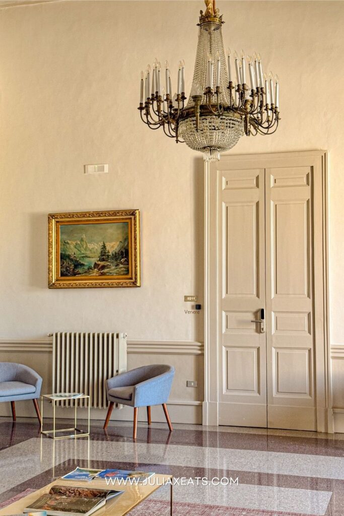 JULIAXEATS - Italy - Puglia - Palazzo Circolone