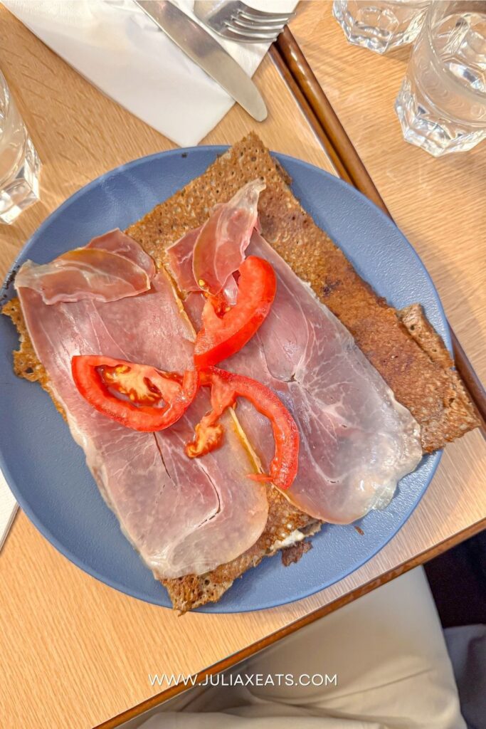 France - Paris - Crêperie le Petit Josselin - JULIAXEATS