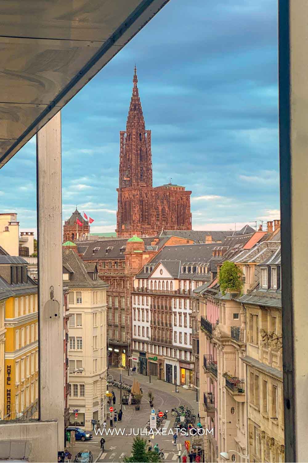JXE - Blog Posts PT2 - JULIAXEATS - STRASBOURG - BOMA HOTEL