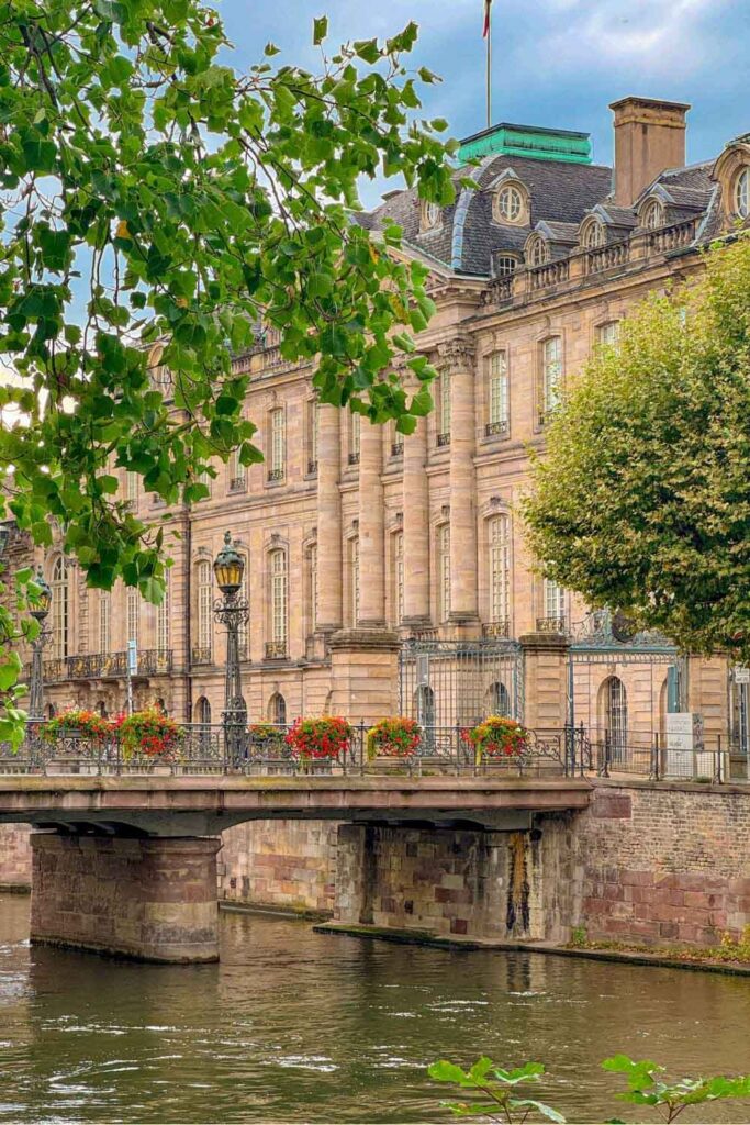 JXE - Blog Posts PT2 - JULIAXEATS - STRASBOURG THINGS TO DO