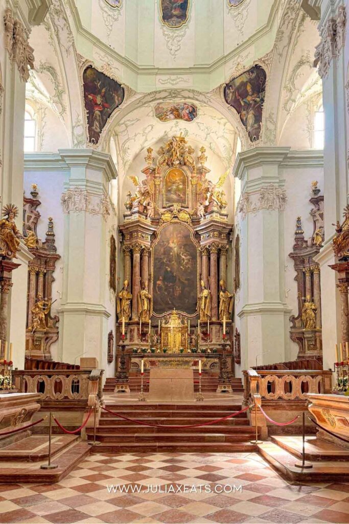 JXE - Blog Posts - JULIAXEATS - THINGS TO DO IN SALZBURG AUS