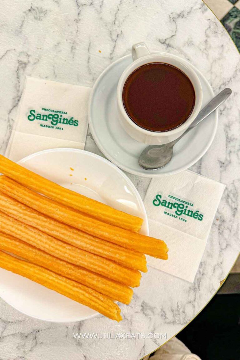 JULIAXEATS - Spain - Madrid - Chocolateria San Gines