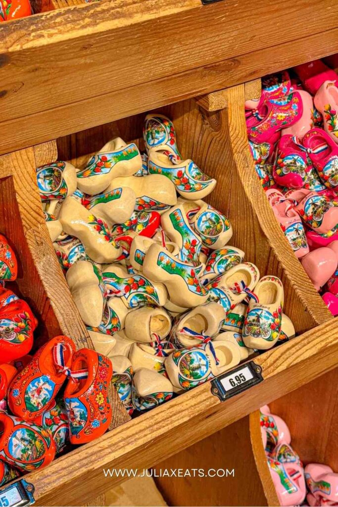 JULIAXEATS - Netherlands - Amsterdam - Zaanse Schans & Zaandam 