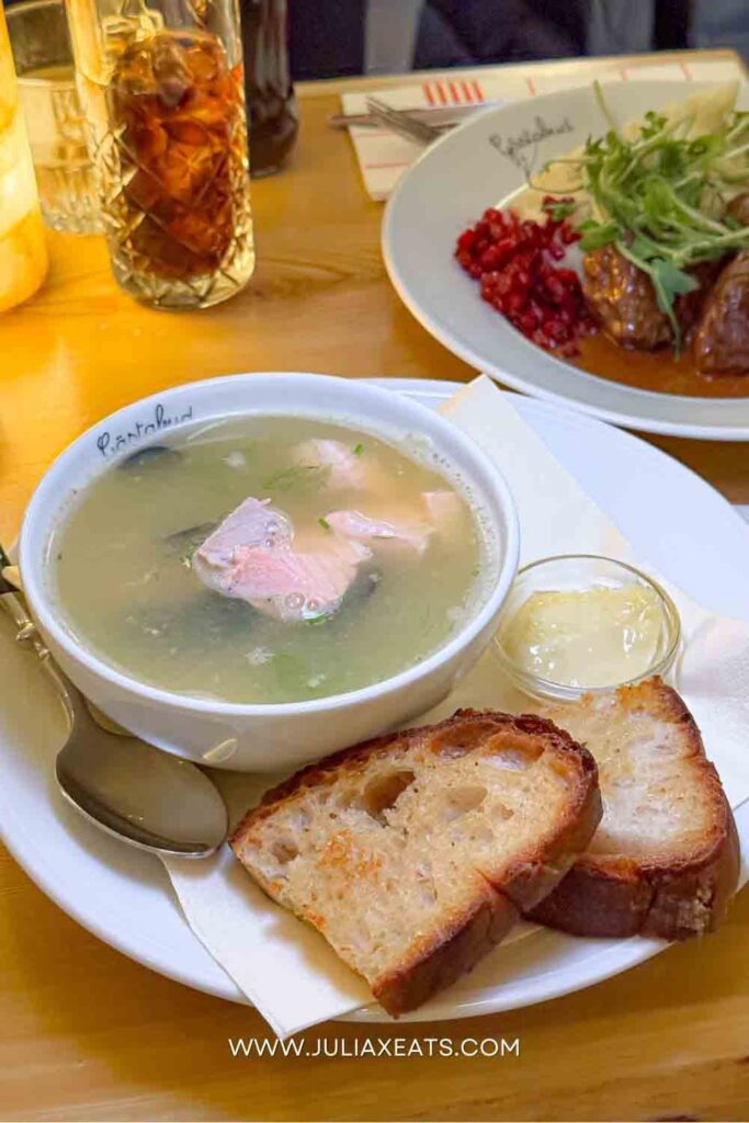 JULIAXEATS - STOCKHOLM - SWEDEN - Lilla Gästabud