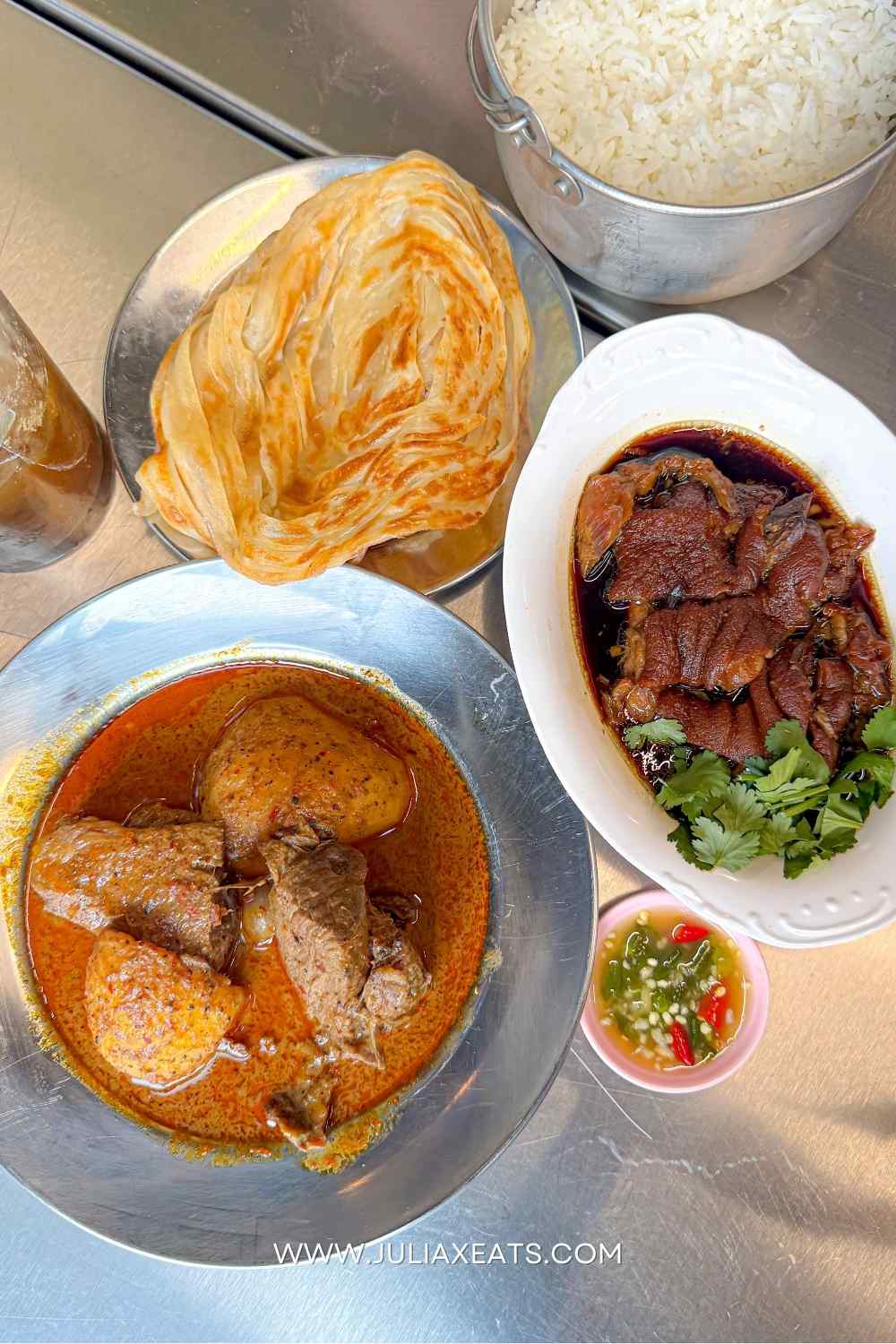 JULIAXEATS - UK - LONDON - Plaza Khao