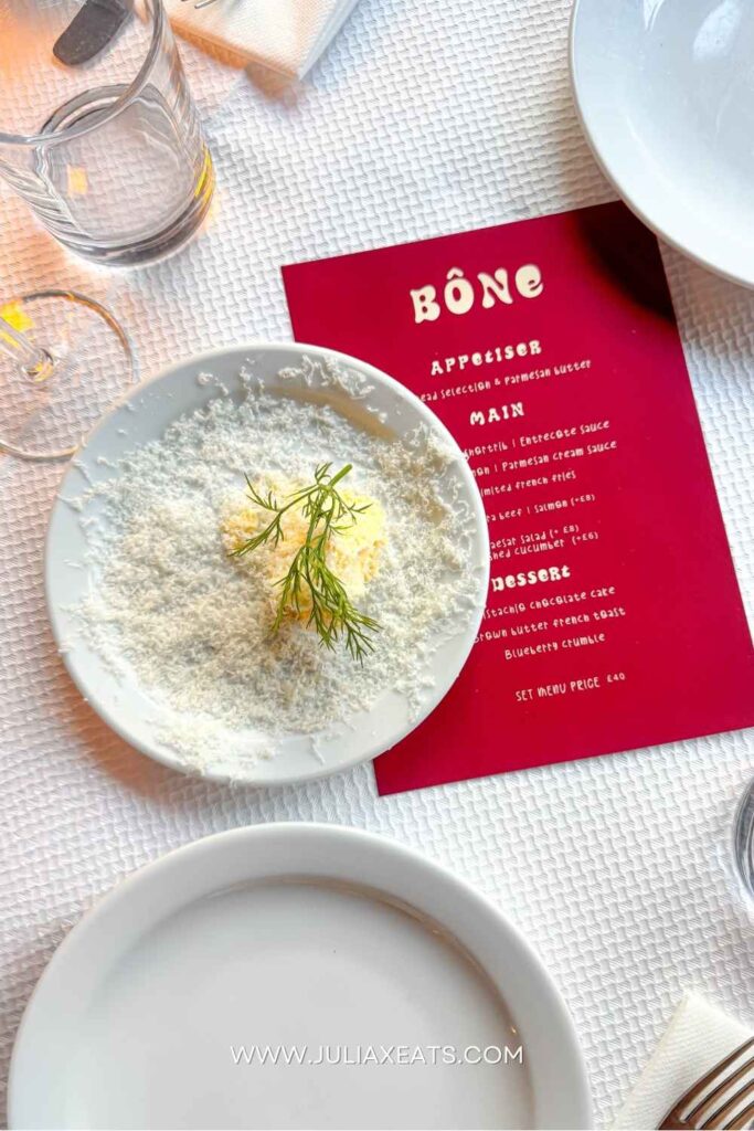 JXE - BONE HOXXTON - UK